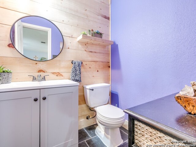 Listing photo id 9 for 689 Northgap