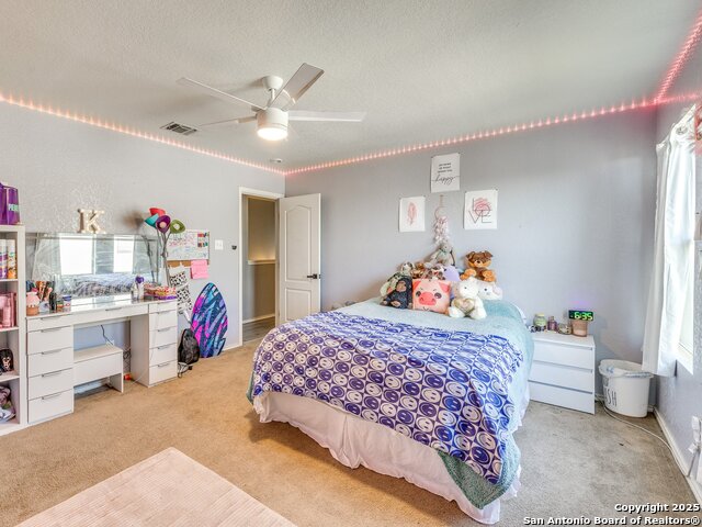 Listing photo id 19 for 689 Northgap