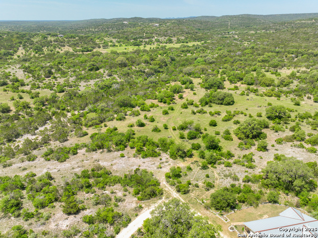 Listing photo id 19 for 3755 County Road 241