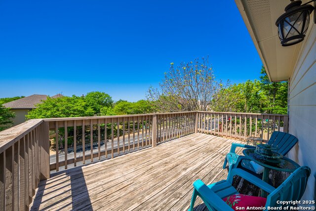 Image 18 of 24 For 839 Stoneway