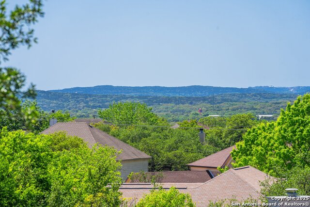 Image 20 of 24 For 839 Stoneway