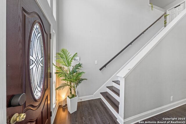 Image 3 of 24 For 839 Stoneway