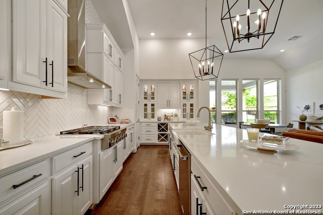 Image 14 of 36 For 7019 Cantera Manor Blvd