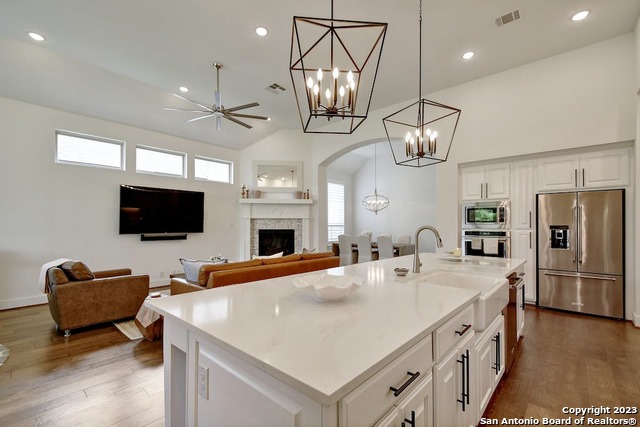 Image 17 of 36 For 7019 Cantera Manor Blvd