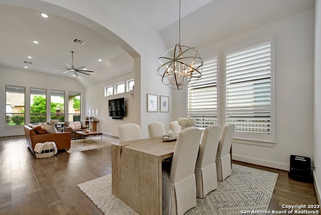Image 18 of 36 For 7019 Cantera Manor Blvd