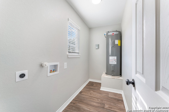 Image 26 of 28 For 402 San Horacio Ave S
