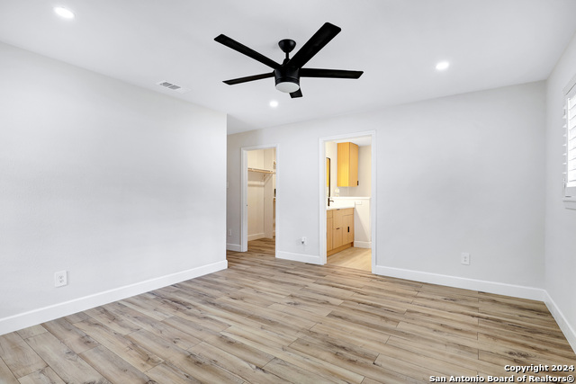 Image 16 of 31 For 122 Donella Dr