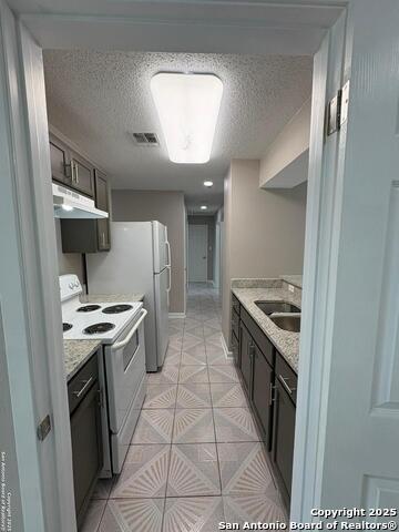 Image 18 of 25 For 606 Crockett