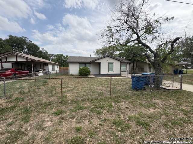 Image 3 of 25 For 606 Crockett