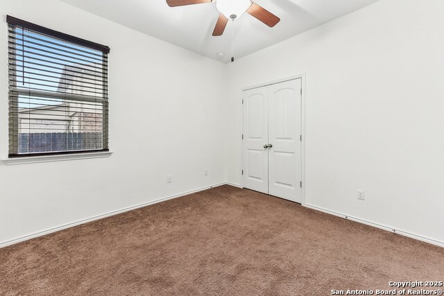 Listing photo id 16 for 704 Manzano