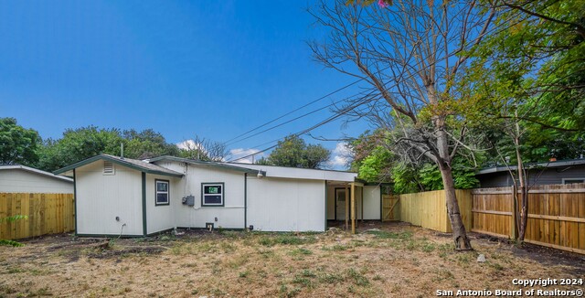 Image 13 of 13 For 127 Antrim Dr