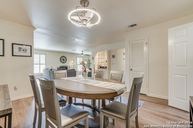 Image 14 of 34 For 2611 Eisenhauer Road  1603