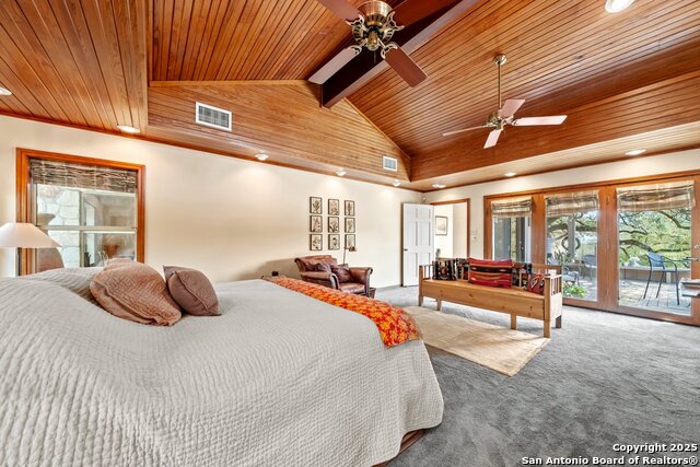 Listing photo id 13 for 2802 State Highway 46