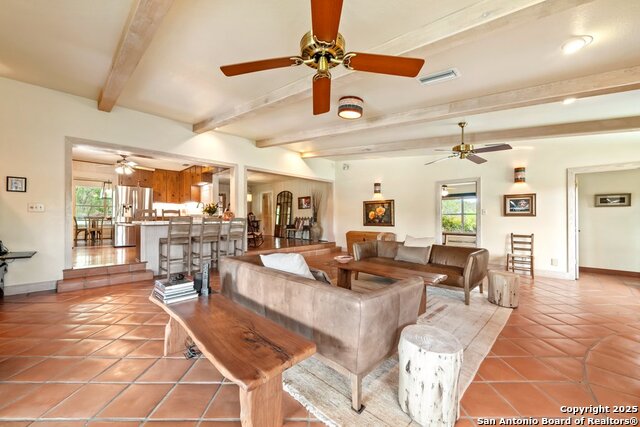 Listing photo id 5 for 2802 State Highway 46