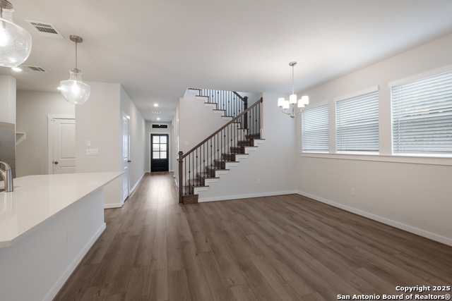 Image 9 of 29 For 2618 Suncadia Lane