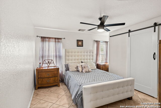 Image 7 of 15 For 10130 Amber Coral