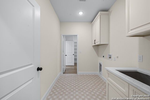 Listing photo id 29 for 104 Hidden Path