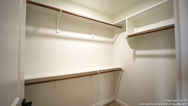 Image 20 of 34 For 16713 Tapatio St