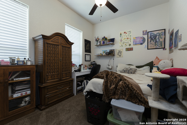 Image 17 of 41 For 10811 Newcroft