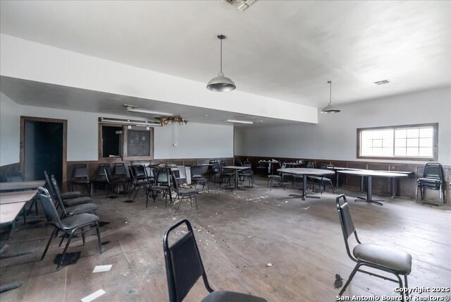 Listing photo id 8 for 14328 Hwy 72