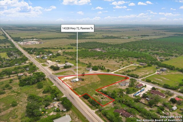 Listing photo id 16 for 14328 Hwy 72