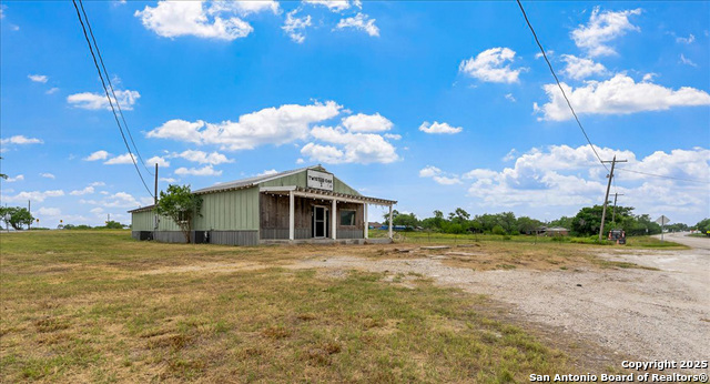 Listing photo id 1 for 14328 Hwy 72