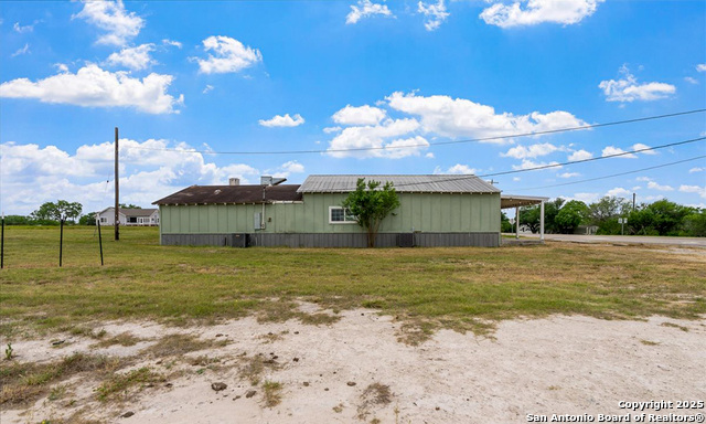 Listing photo id 2 for 14328 Hwy 72