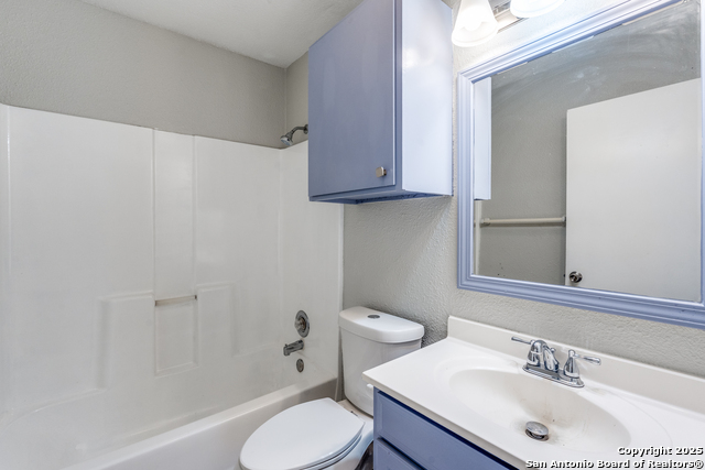 Image 18 of 22 For 4234 Seabrook