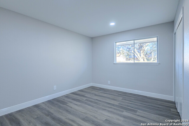 Image 23 of 36 For 10215 Rafter O