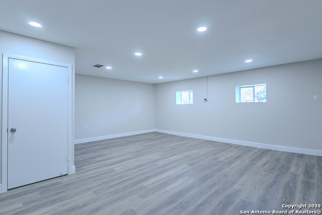 Image 25 of 36 For 10215 Rafter O