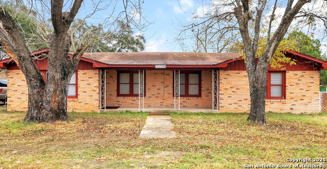 Details for 13444 Interstate 35, Moore, TX 78057