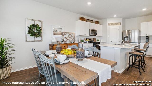 Image 10 of 51 For 3018 Lindenwood Way