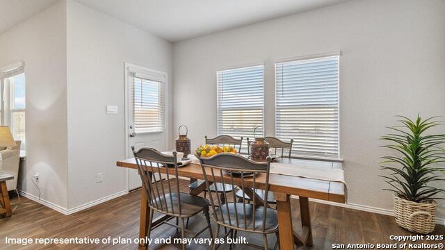 Image 12 of 51 For 3018 Lindenwood Way