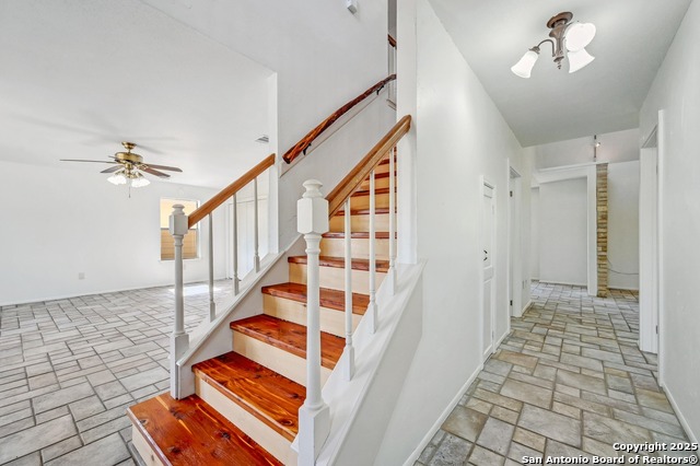 Listing photo id 14 for 13533 Fm 2325