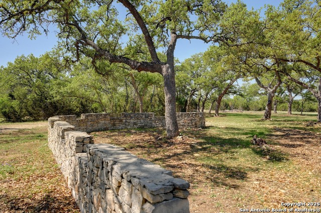 Listing photo id 30 for 13533 Fm 2325
