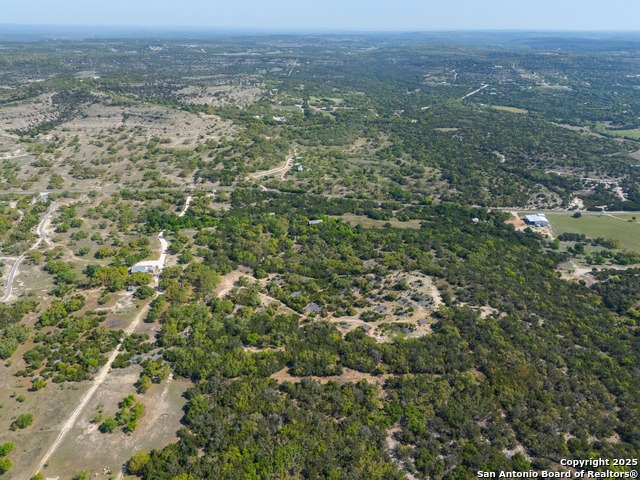 Listing photo id 37 for 13533 Fm 2325