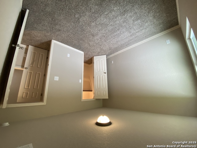 Listing photo id 10 for 1789 Tristan