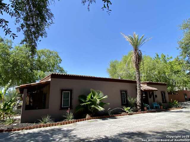 Details for 177 Avenida Juarez, Brackettville, TX 78832