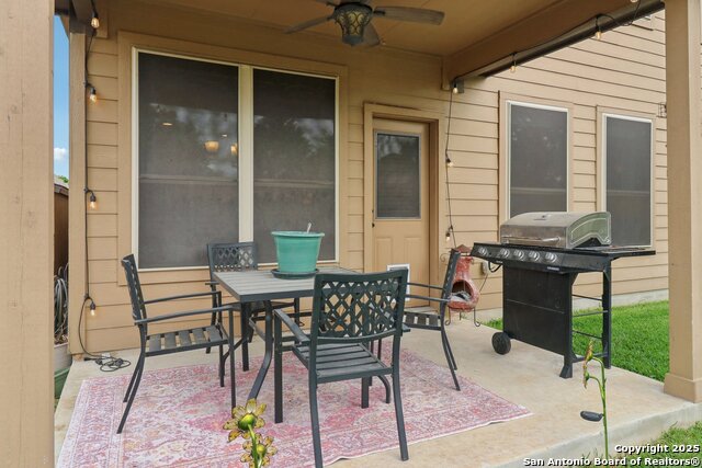 Image 36 of 42 For 512 Saddle House