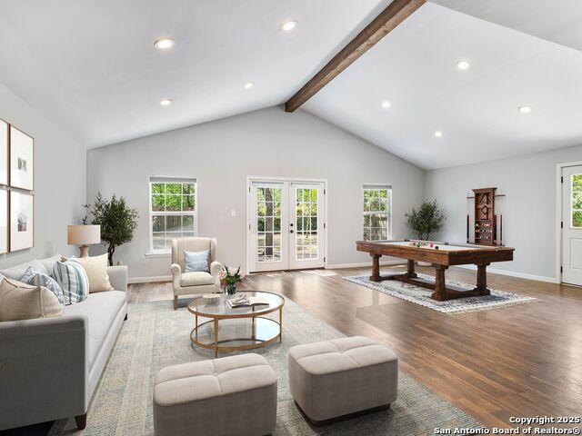 Image 14 of 29 For 106 Castleoaks Drive