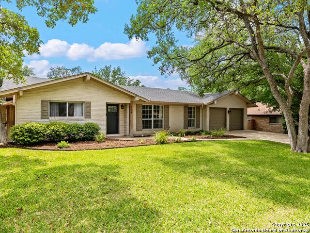 Image 29 of 29 For 106 Castleoaks Drive