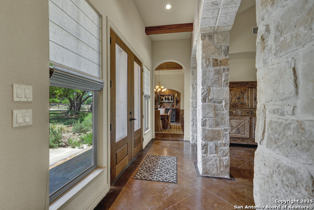 Image 3 of 45 For 807 Lake Island