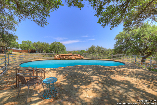 Image 41 of 45 For 807 Lake Island