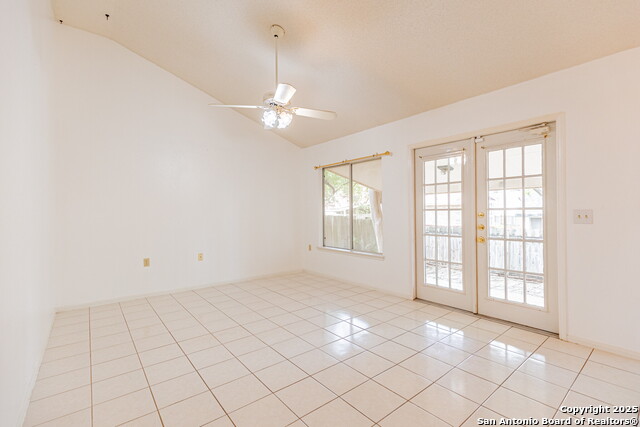 Image 12 of 35 For 9315 Marblehill