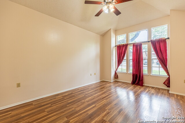 Image 18 of 35 For 9315 Marblehill