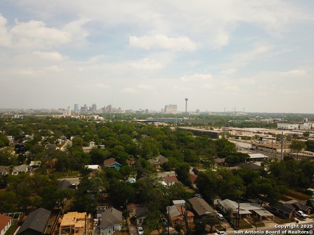 Image 3 of 6 For 122 Morrow St