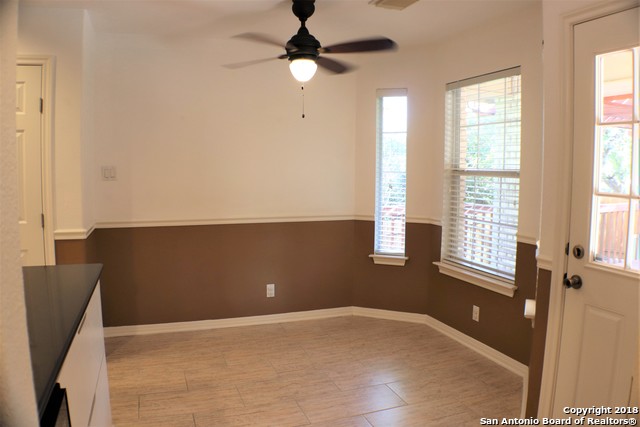 Image 7 of 13 For 15722 Knolldown