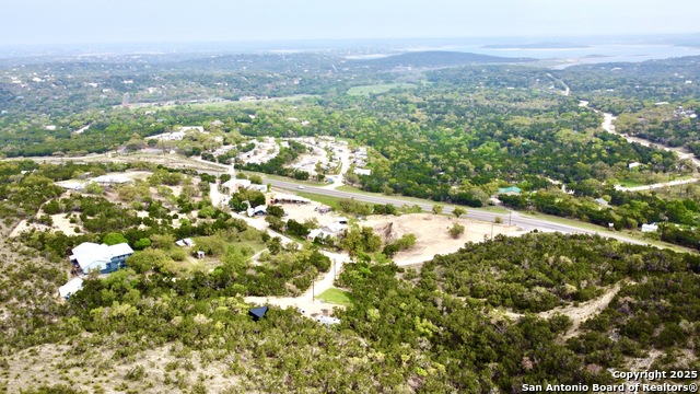 Listing photo id 31 for 1340 Hinch  