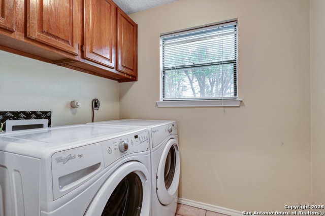 Listing photo id 18 for 7521 Sidbury Circle