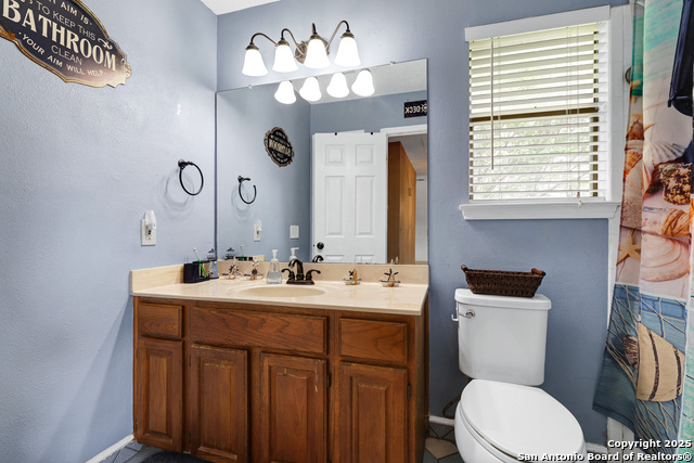 Listing photo id 26 for 7521 Sidbury Circle